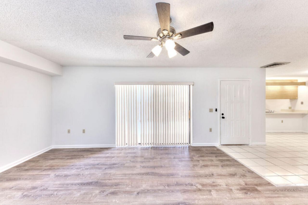 5731 57th Way, Unit 42a, West Palm Beach, FL 33409 Photo