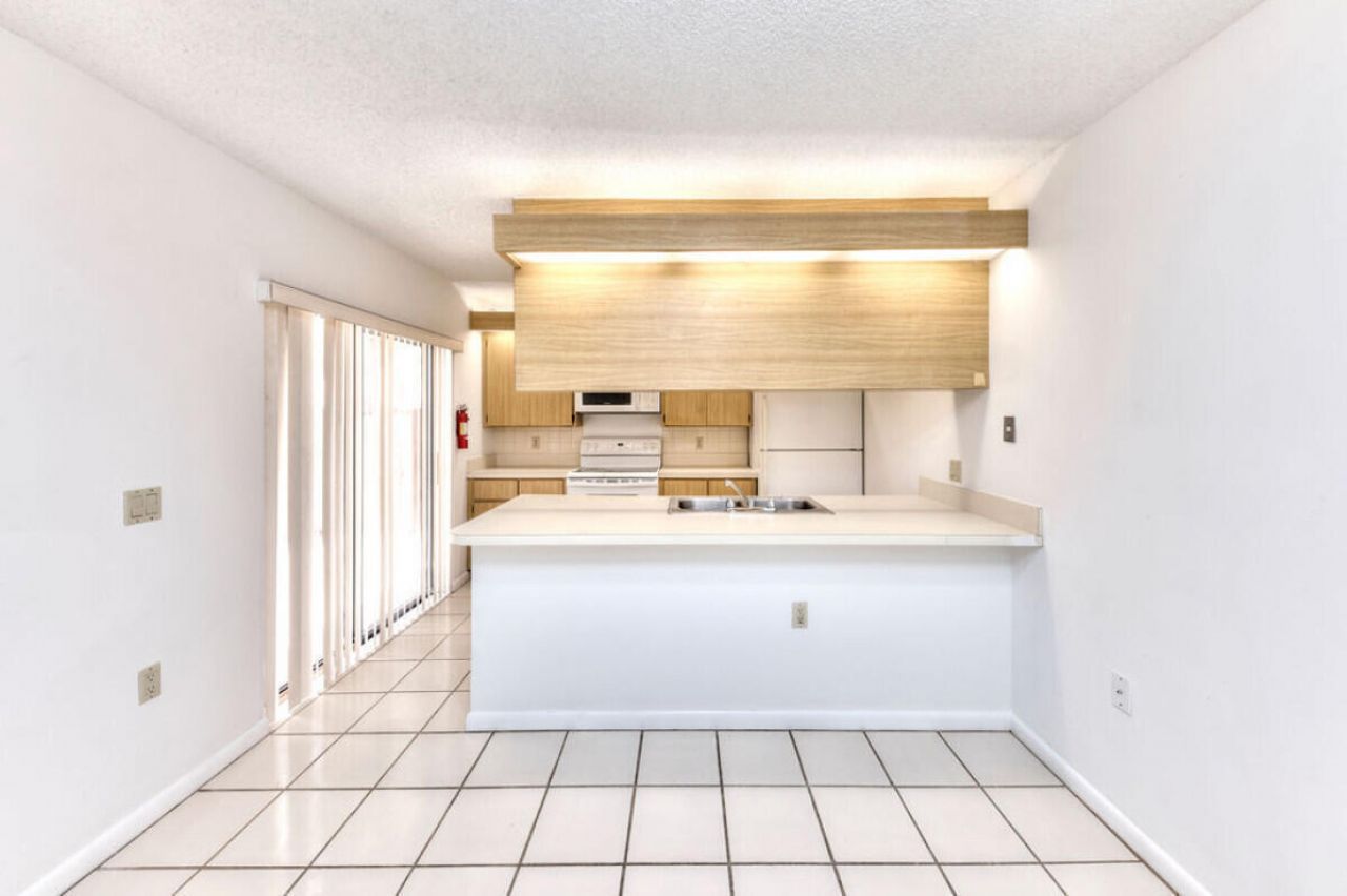 5731 57th Way, Unit 42a, West Palm Beach, FL 33409 Photo