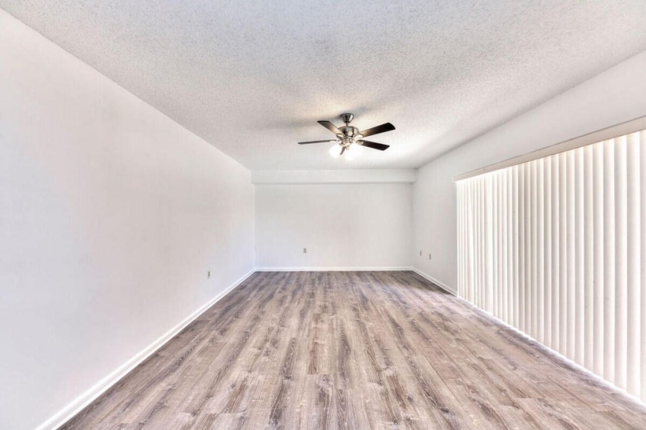 5731 57th Way, Unit 42a, West Palm Beach, FL 33409 Photo