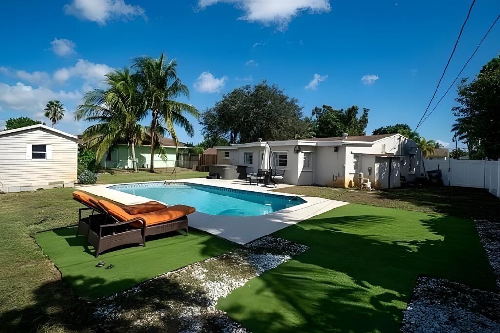 6941 Boston Drive, Atlantis, FL 33462 Photo