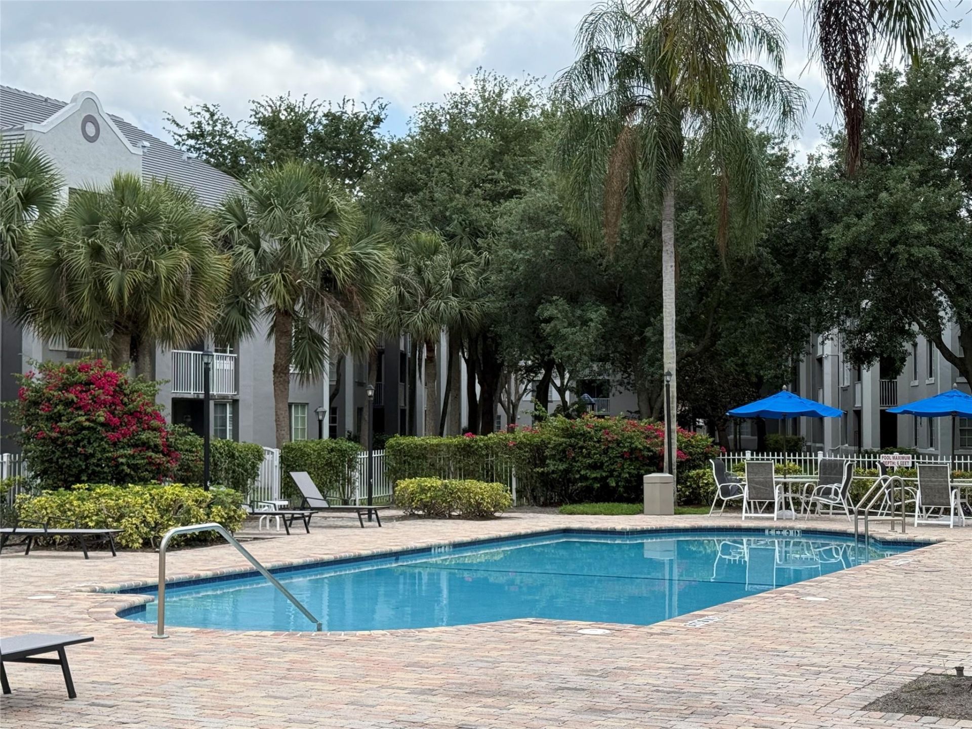 11165 SW 6th Street, Unit 204, Pembroke Pines, FL 33025 Photo