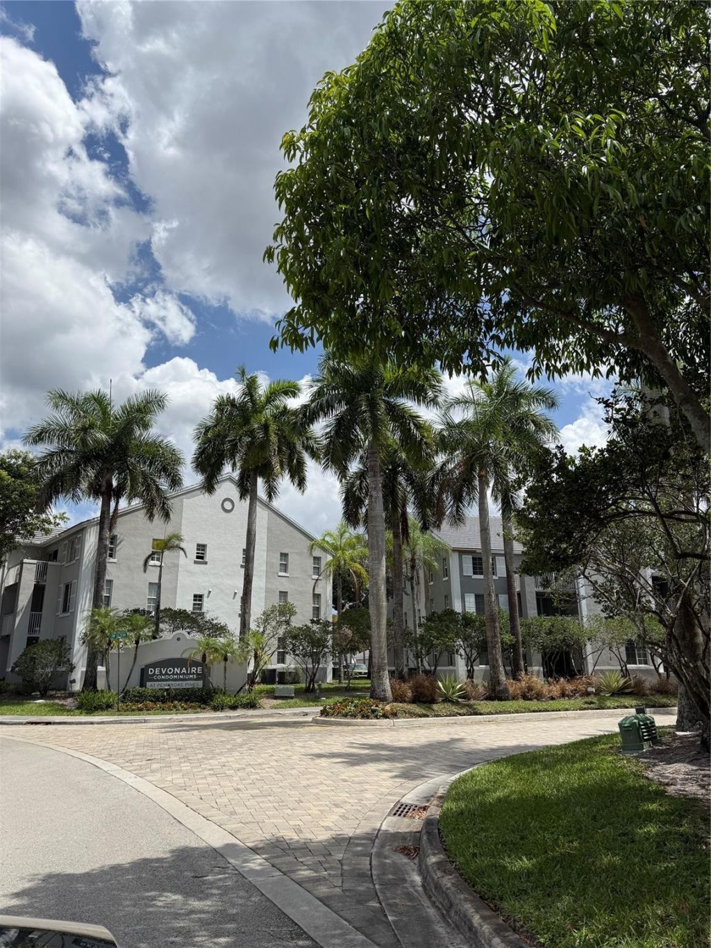 11165 SW 6th Street, Unit 204, Pembroke Pines, FL 33025 Photo