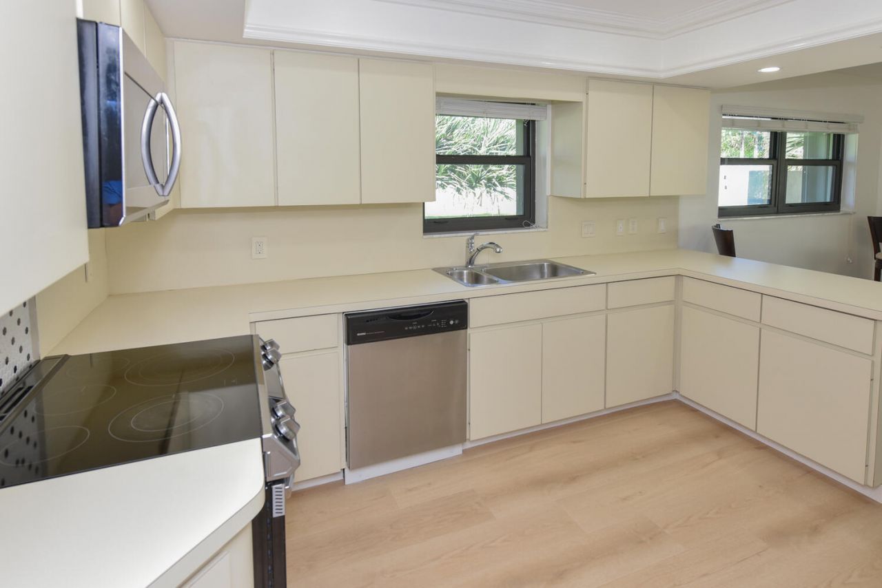 1469 VÃ­a Privada, Jupiter, FL 33477 Photo