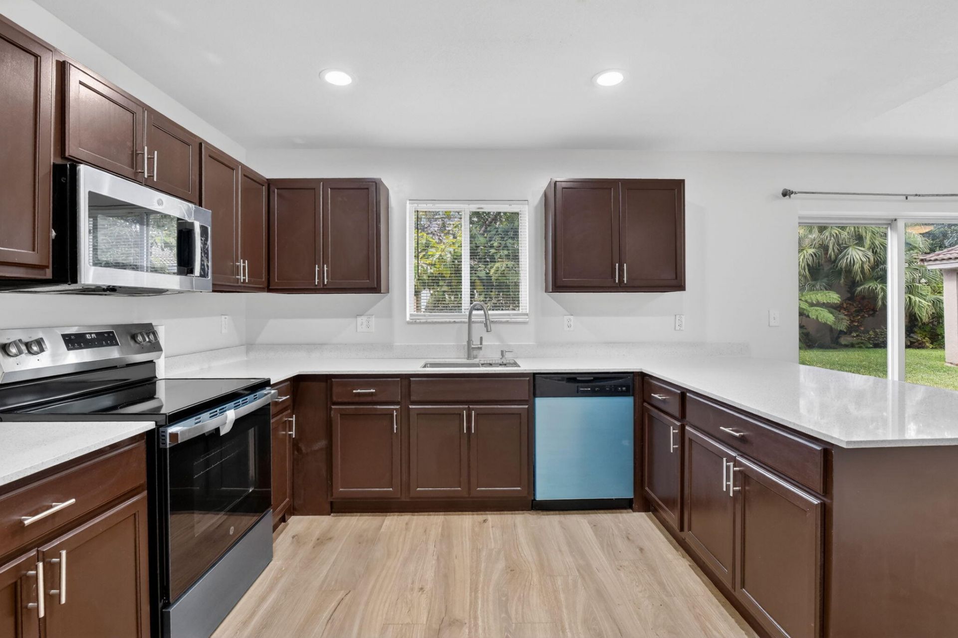 10772 SW 14th Place, Davie, FL 33324 Photo