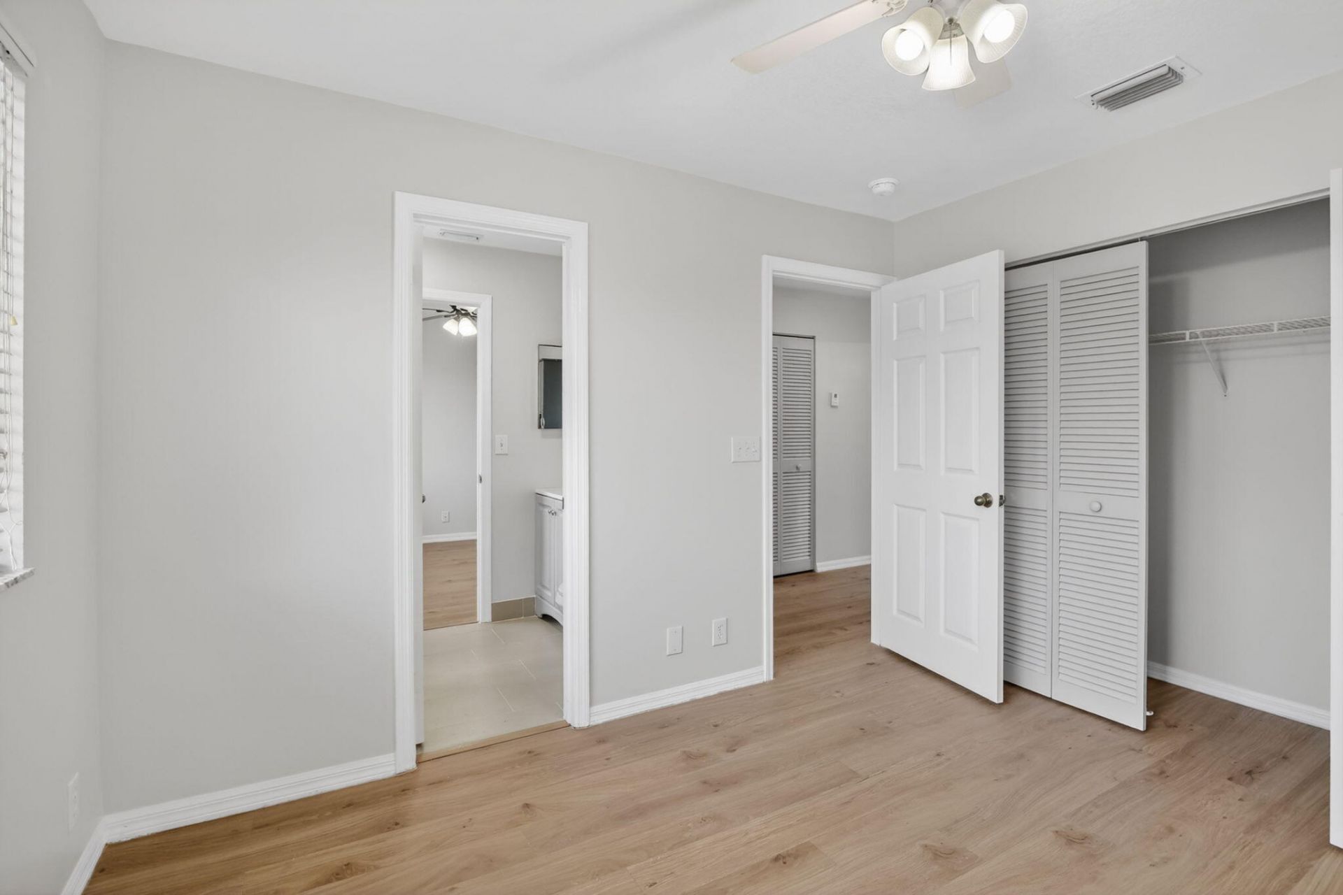 10772 SW 14th Place, Davie, FL 33324 Photo