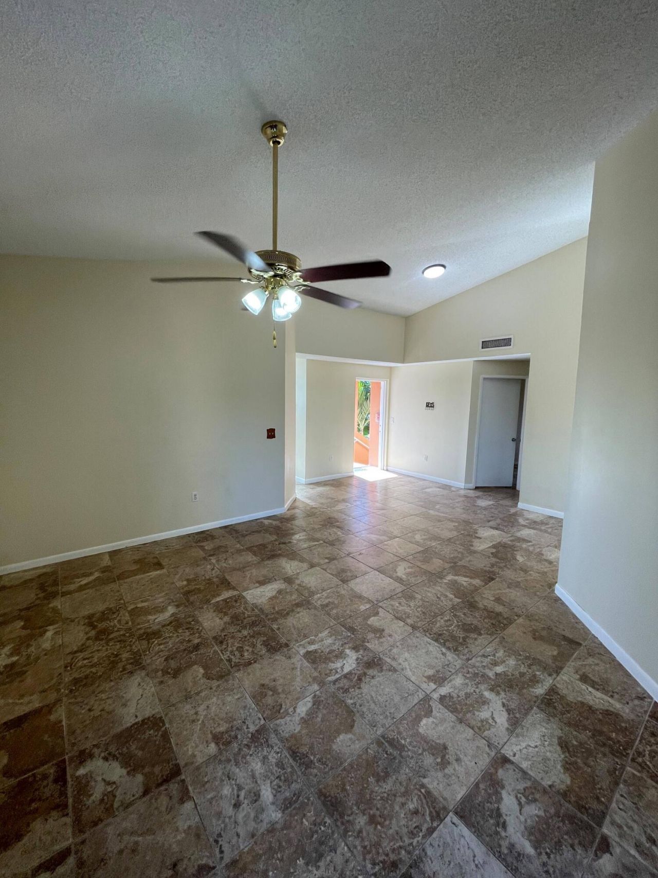 6984 SW 39th Street, Unit H206, Davie, FL 33314 Photo
