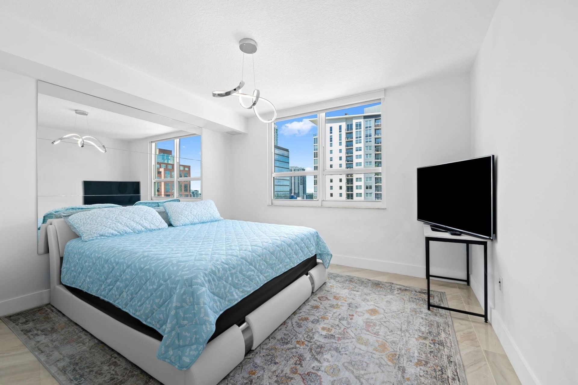 350 SE 2nd Street, Unit 2280, Fort Lauderdale, FL 33301 Photo