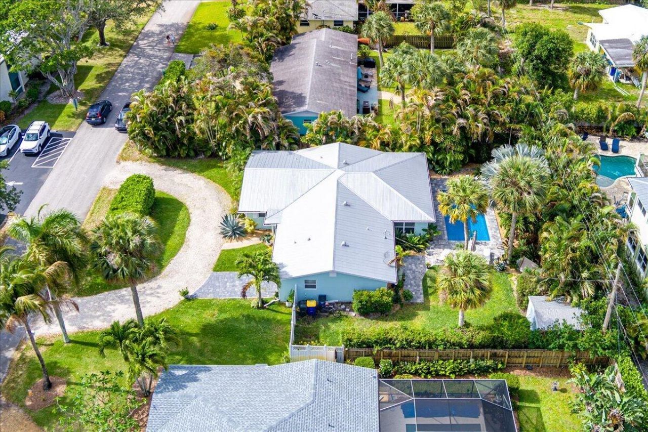 206 SE Wentworth Drive, Stuart, FL 34996 Photo