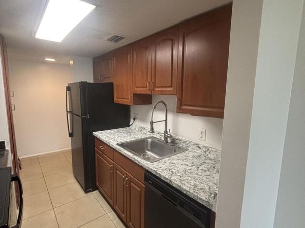 4441 W Mcnab Road, Unit 32, Pompano Beach, FL 33069