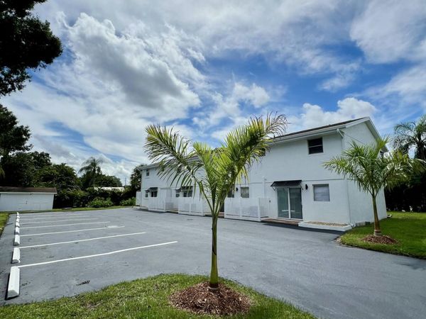 2819 SW Cornell Avenue, Palm City, FL 34990