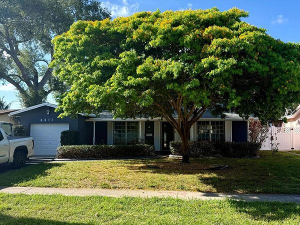 4411 Thomas Street, Hollywood, FL 33021