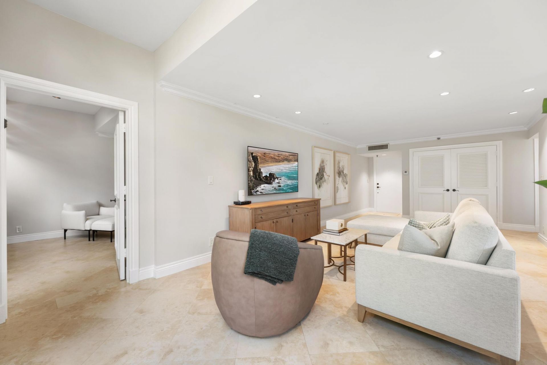 6895 Willow Wood Drive, Unit 1011, Boca Raton, FL 33434 Photo