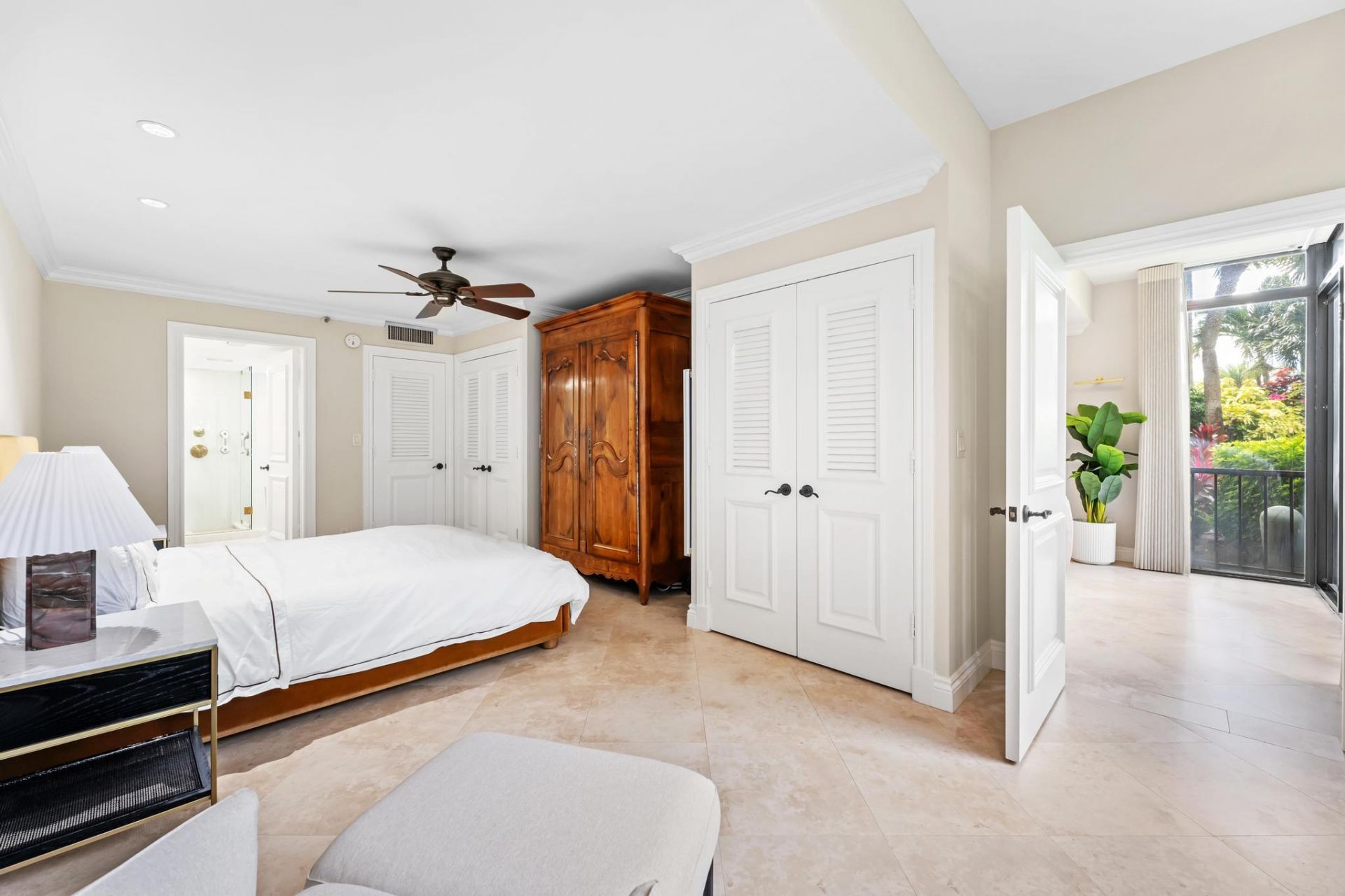 6895 Willow Wood Drive, Unit 1011, Boca Raton, FL 33434 Photo