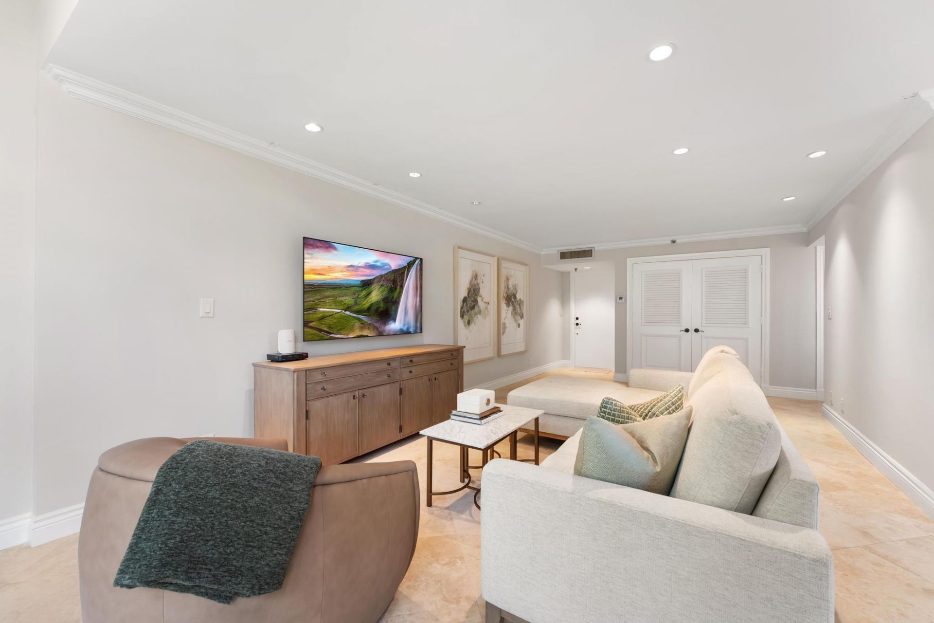 6895 Willow Wood Drive, Unit 1011, Boca Raton, FL 33434 Photo