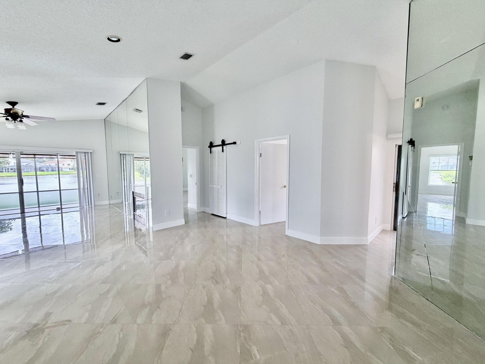 6413 Lansdowne Circle, Boynton Beach, FL 33472 Photo
