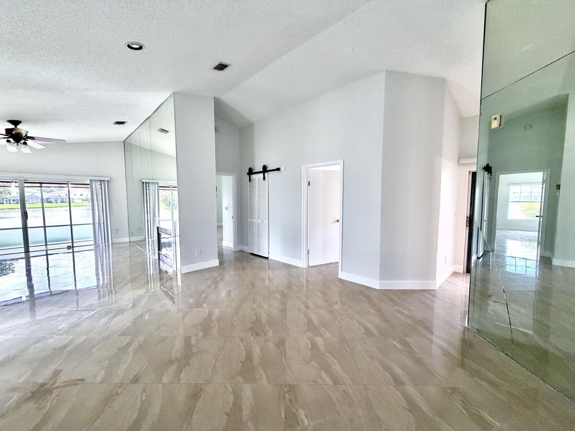 6413 Lansdowne Circle, Boynton Beach, FL 33472 Photo
