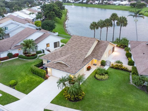 114 Beach Summit Court, Jupiter, FL 33477