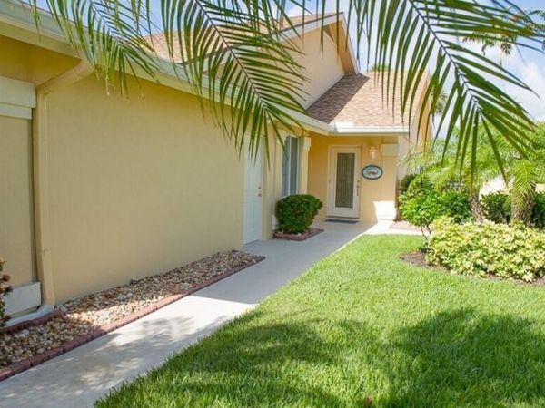 114 Beach Summit Court, Jupiter, FL 33477