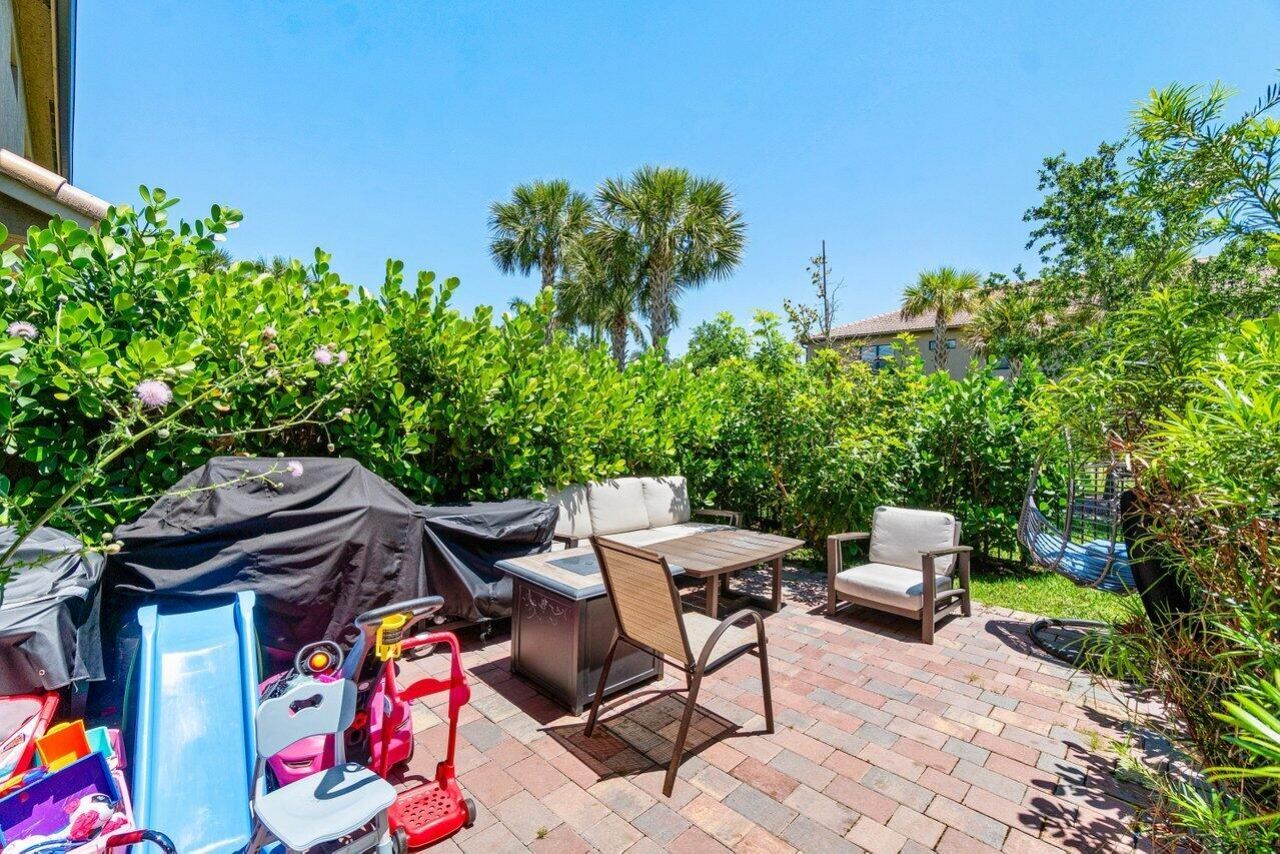 4824 Chantilly Road, Lake Worth, FL 33467 Photo