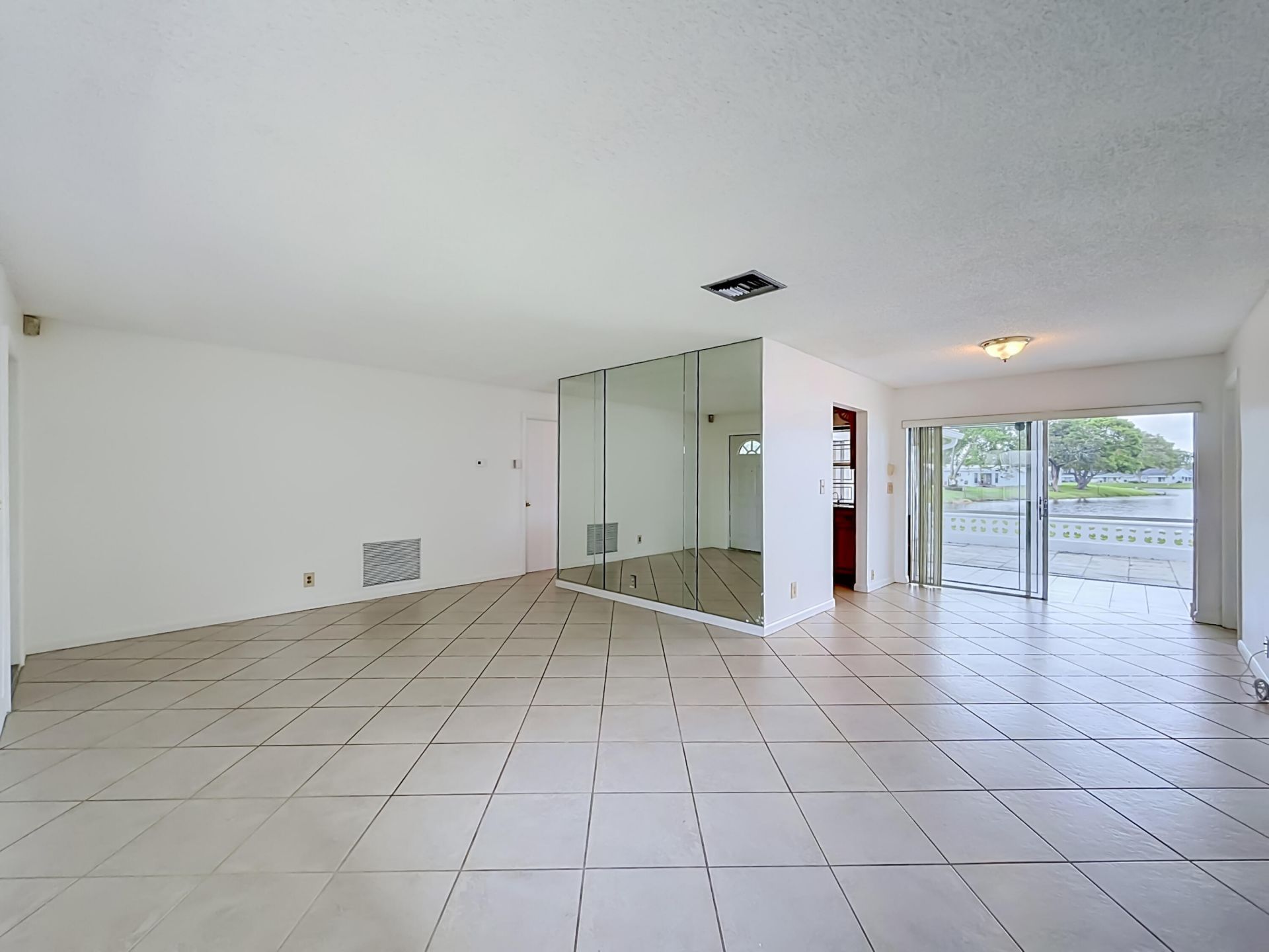 8504 NW 14th Street, Plantation, FL 33322 Photo