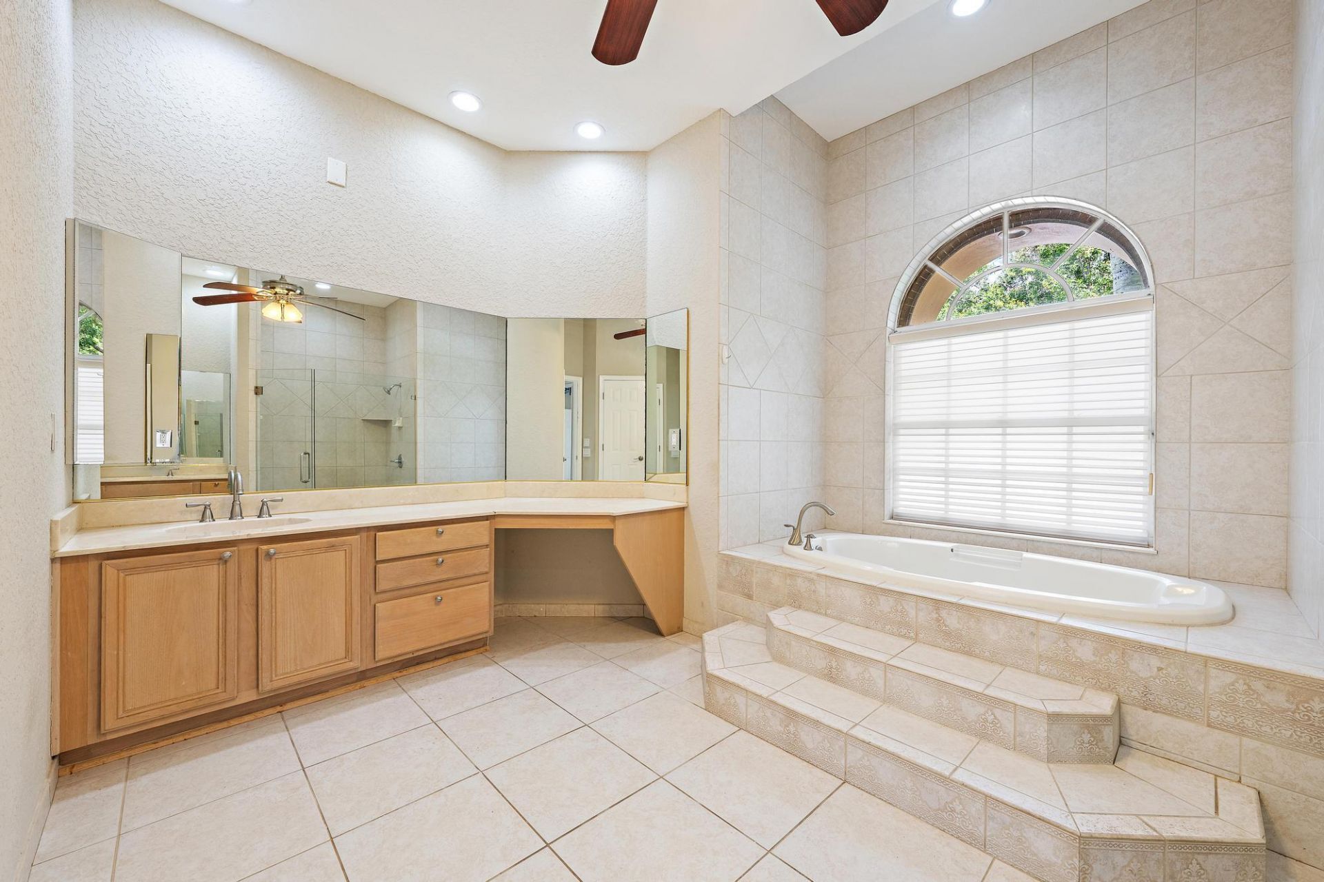 7087 N 155th Pl Place N, Palm Beach Gardens, FL 33418 Photo