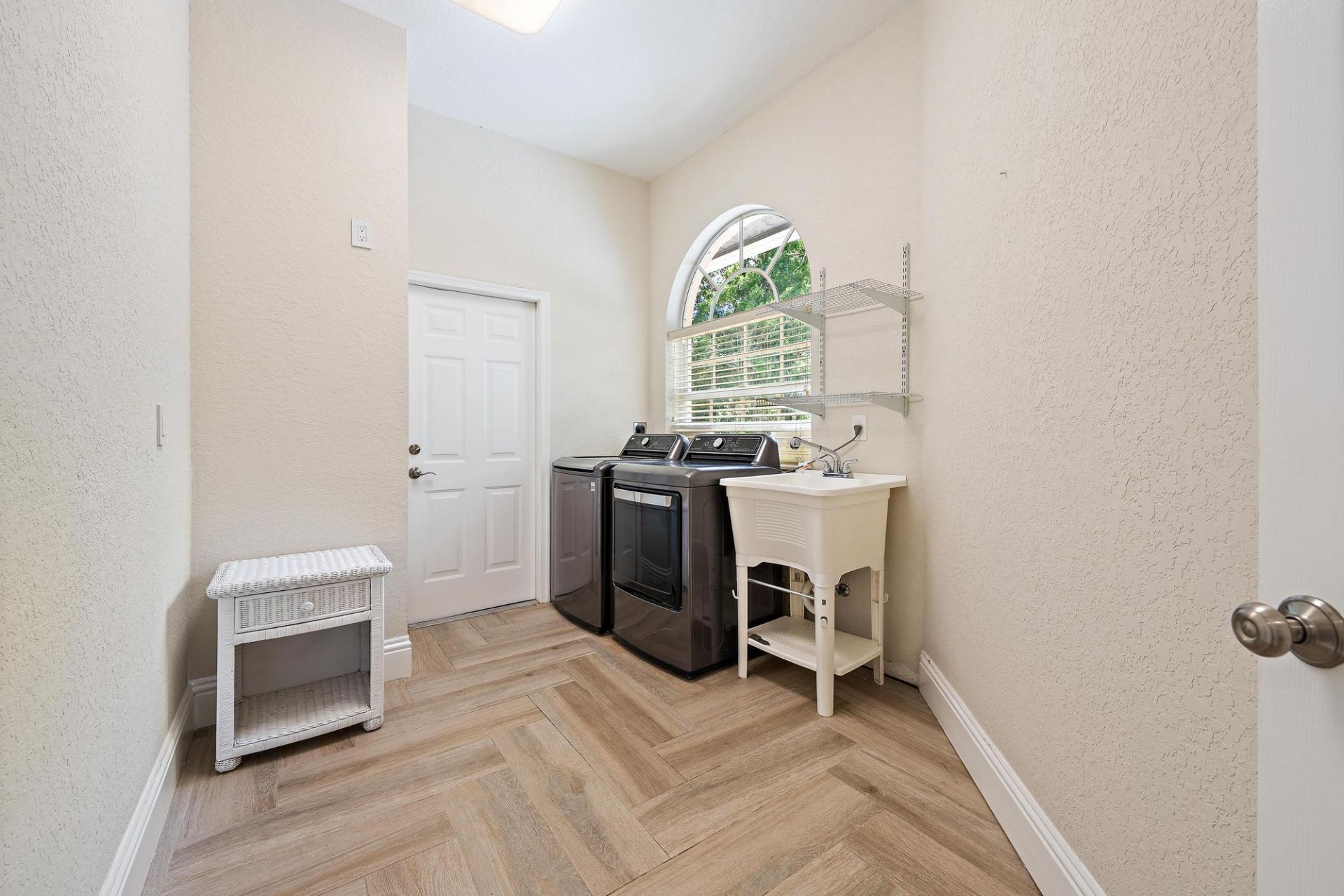 7087 N 155th Pl Place N, Palm Beach Gardens, FL 33418 Photo