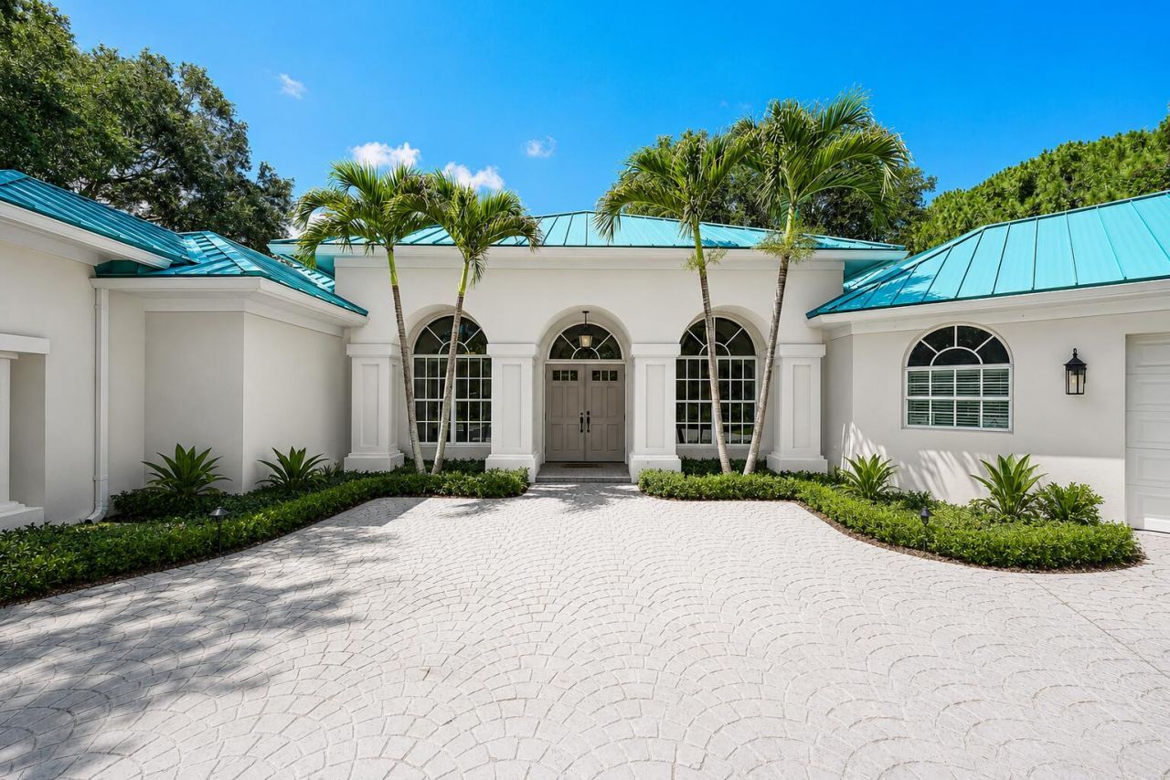 7087 N 155th Pl Place N, Palm Beach Gardens, FL 33418 Photo