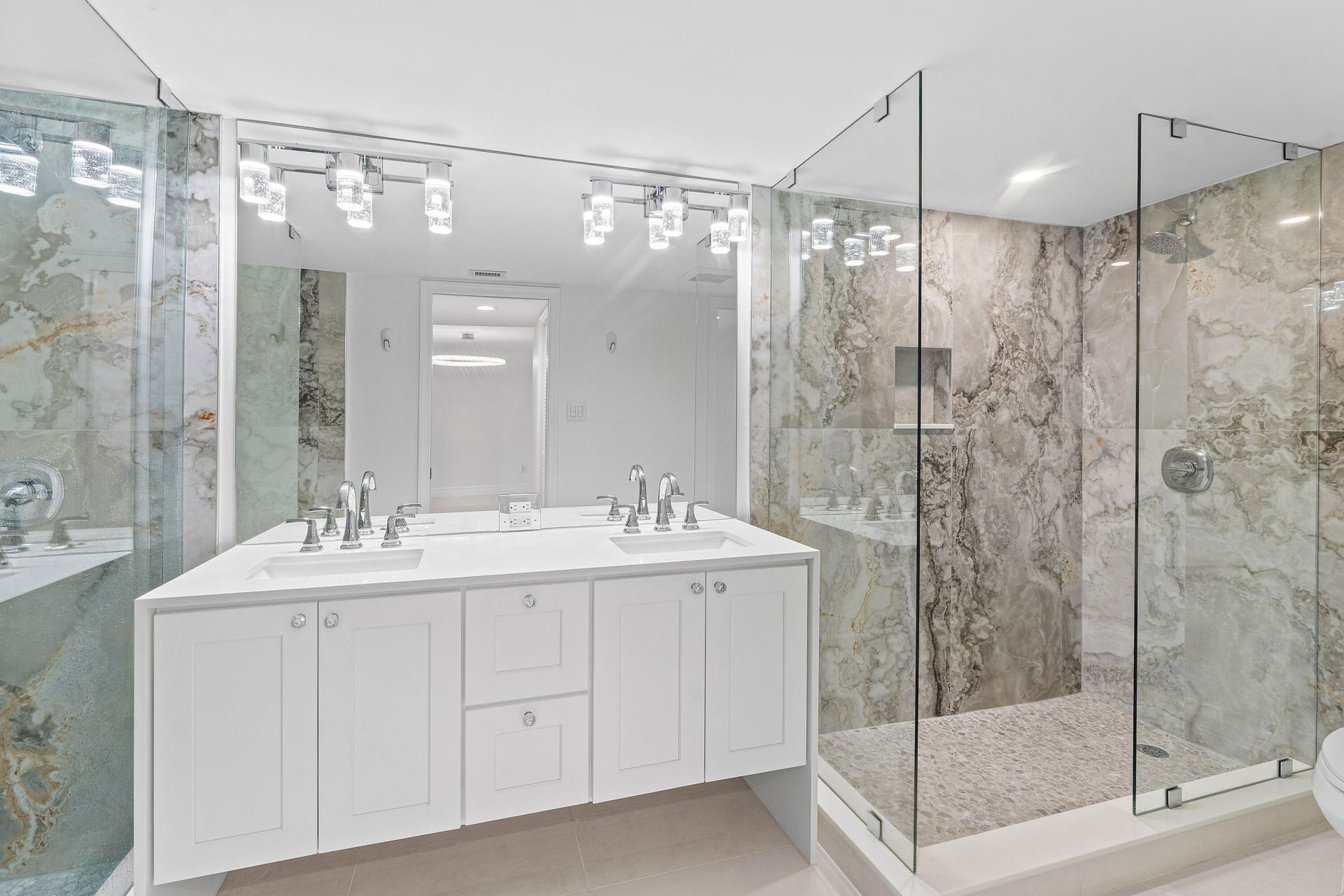 5380 N Ocean Drive, Unit 5a, Riviera Beach, FL 33404 Photo