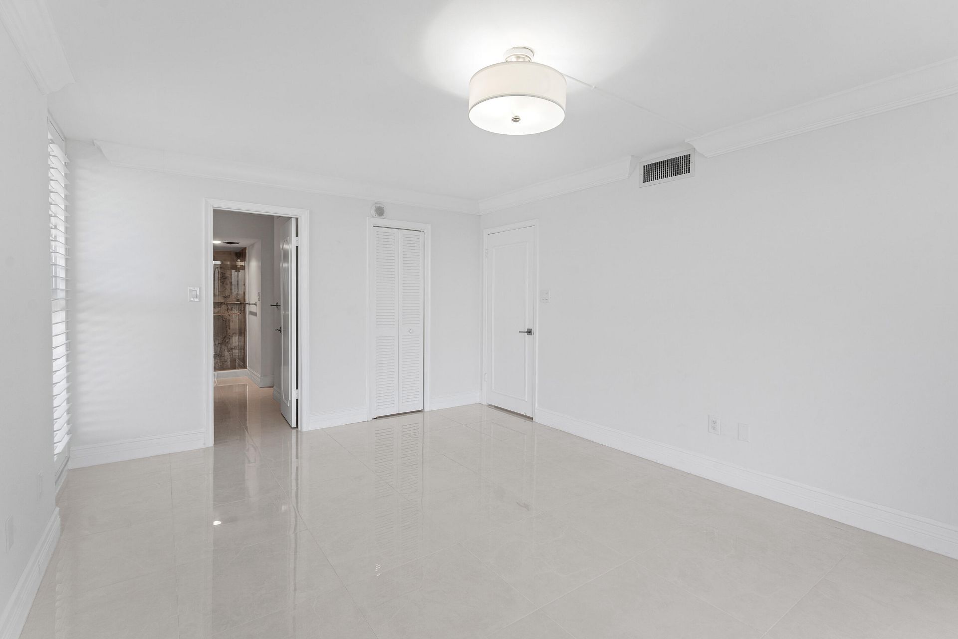 5380 N Ocean Drive, Unit 5a, Riviera Beach, FL 33404 Photo
