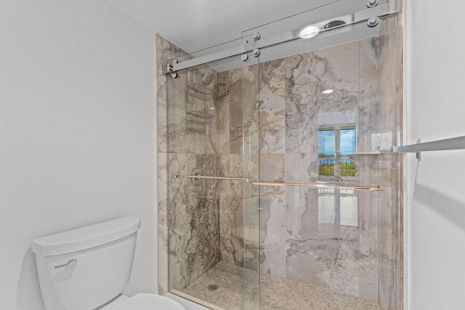 5380 N Ocean Drive, Unit 5a, Riviera Beach, FL 33404 Photo