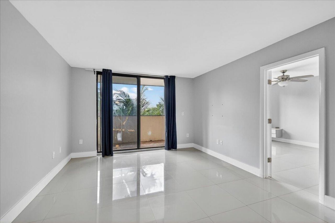 7451 NW 16th Street, Unit 407, Plantation, FL 33313 Photo