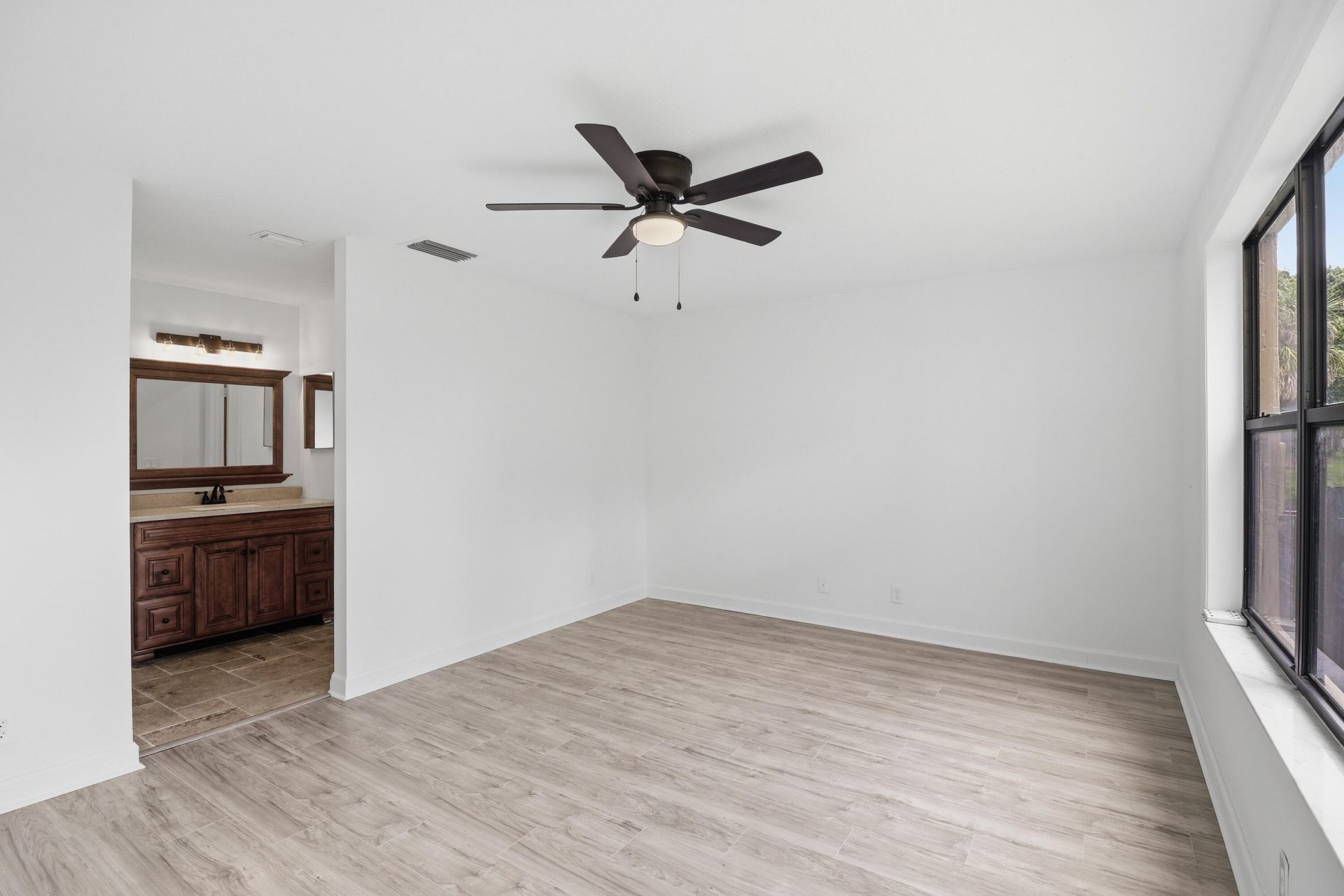 3961 SW Greenwood Way, Unit B, Palm City, FL 34990 Photo