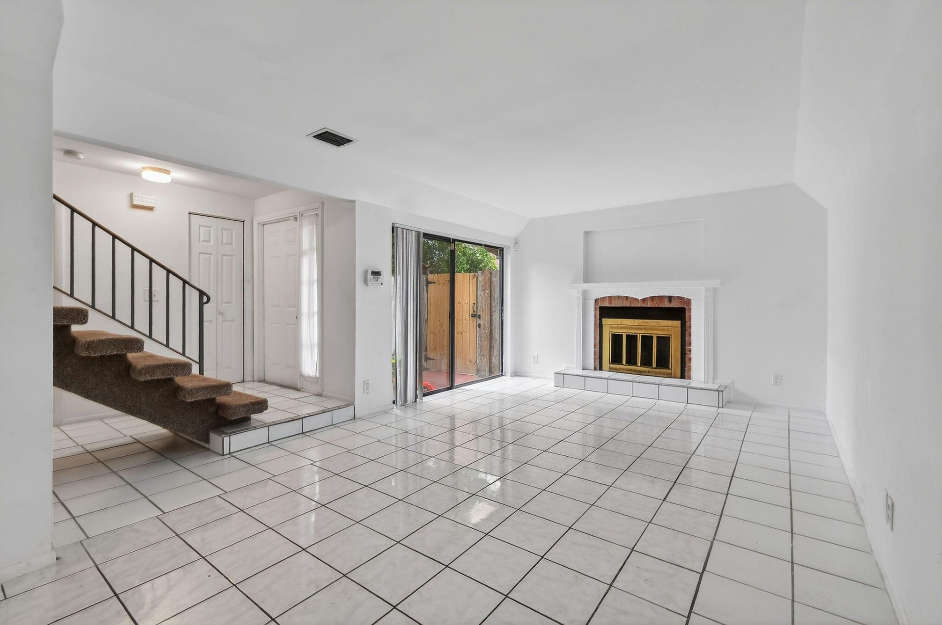 3502 Gardens East Drive, Unit B, Palm Beach Gardens, FL 33410 Photo