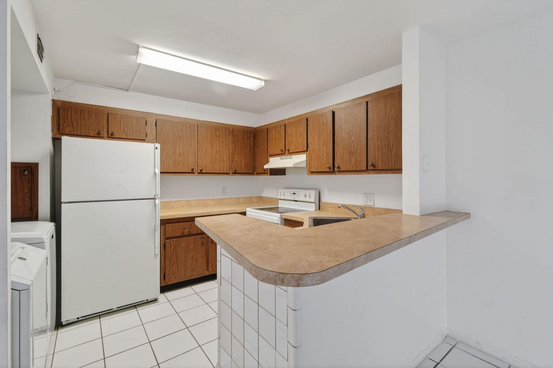 3502 Gardens East Drive, Unit B, Palm Beach Gardens, FL 33410 Photo