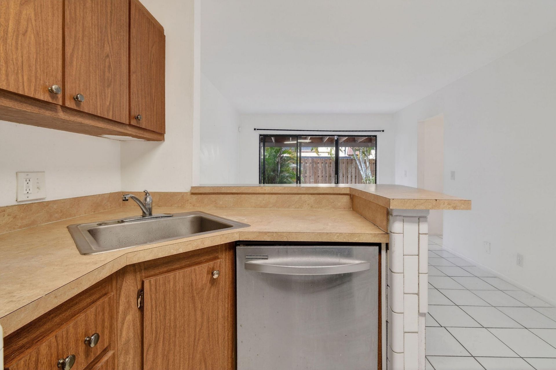 3502 Gardens East Drive, Unit B, Palm Beach Gardens, FL 33410 Photo