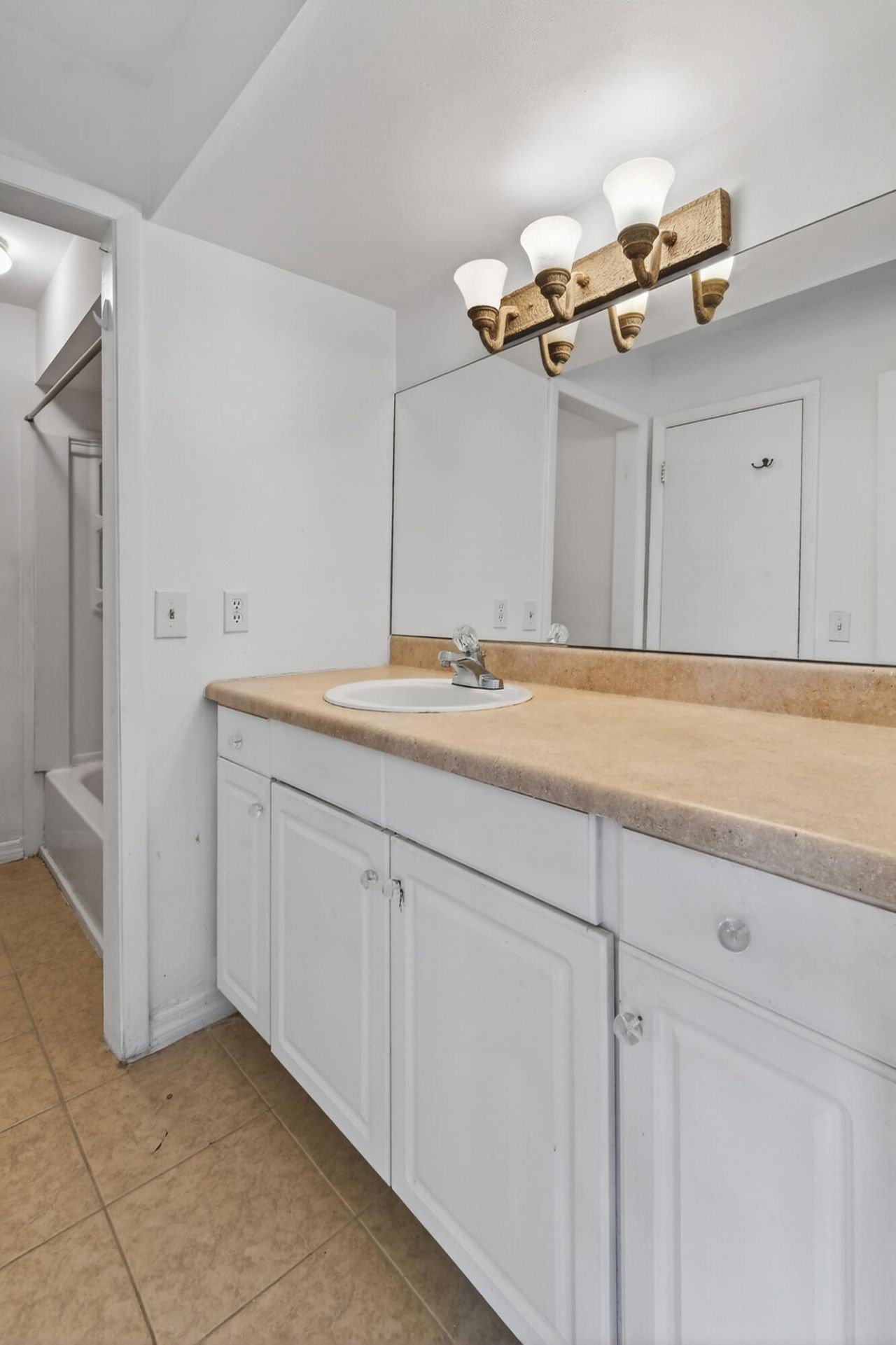 3502 Gardens East Drive, Unit B, Palm Beach Gardens, FL 33410 Photo