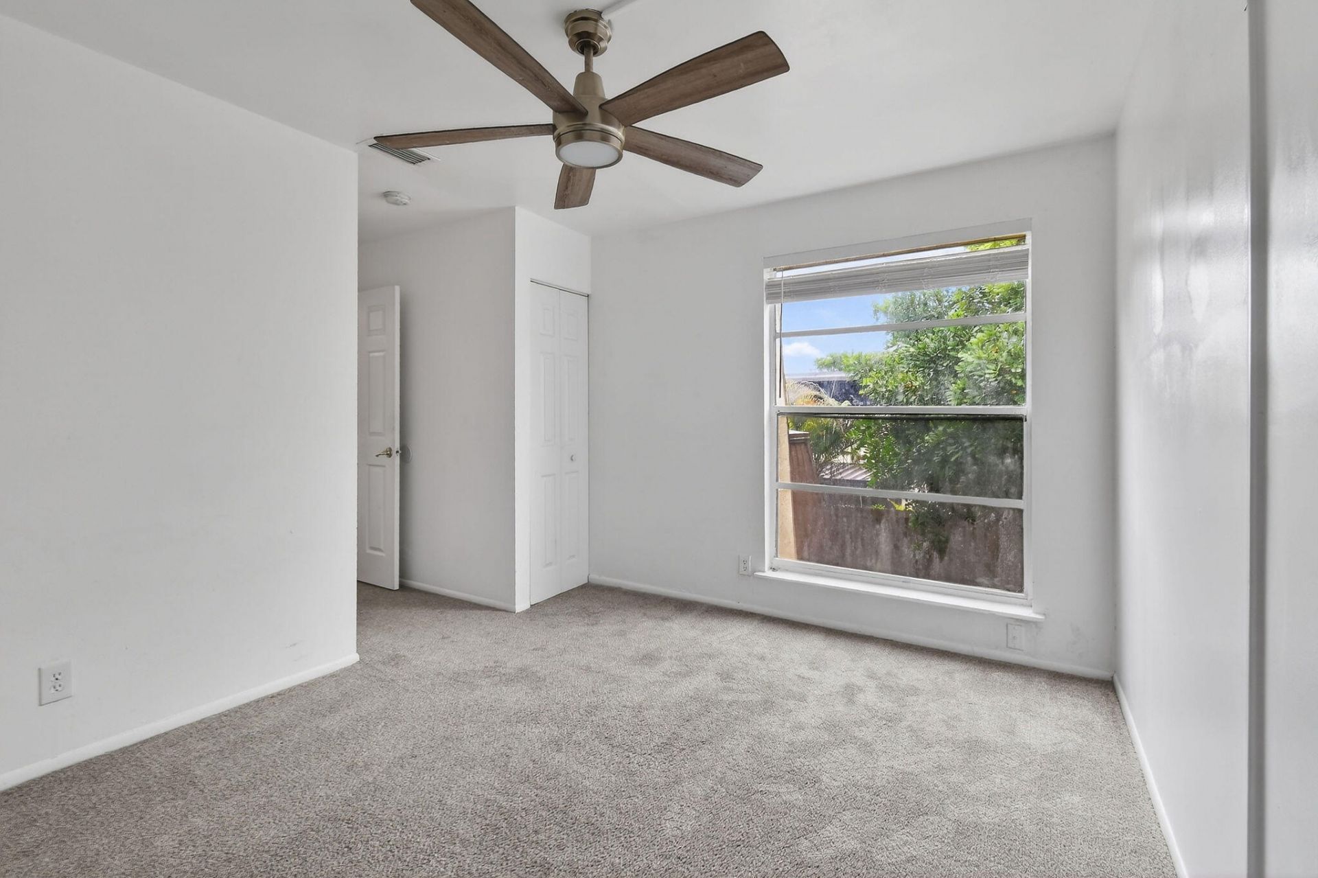 3502 Gardens East Drive, Unit B, Palm Beach Gardens, FL 33410 Photo