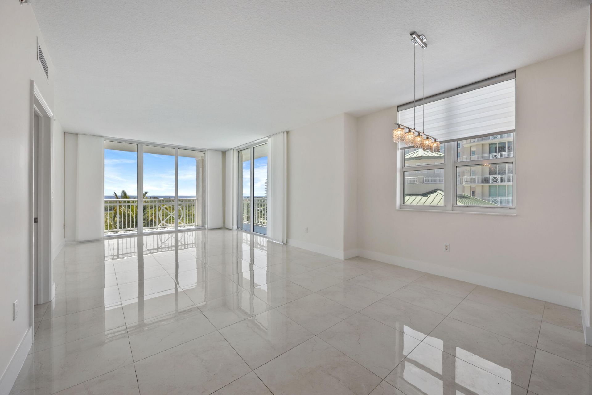 450 N Federal Highway, Unit 905, Boynton Beach, FL 33435 Photo