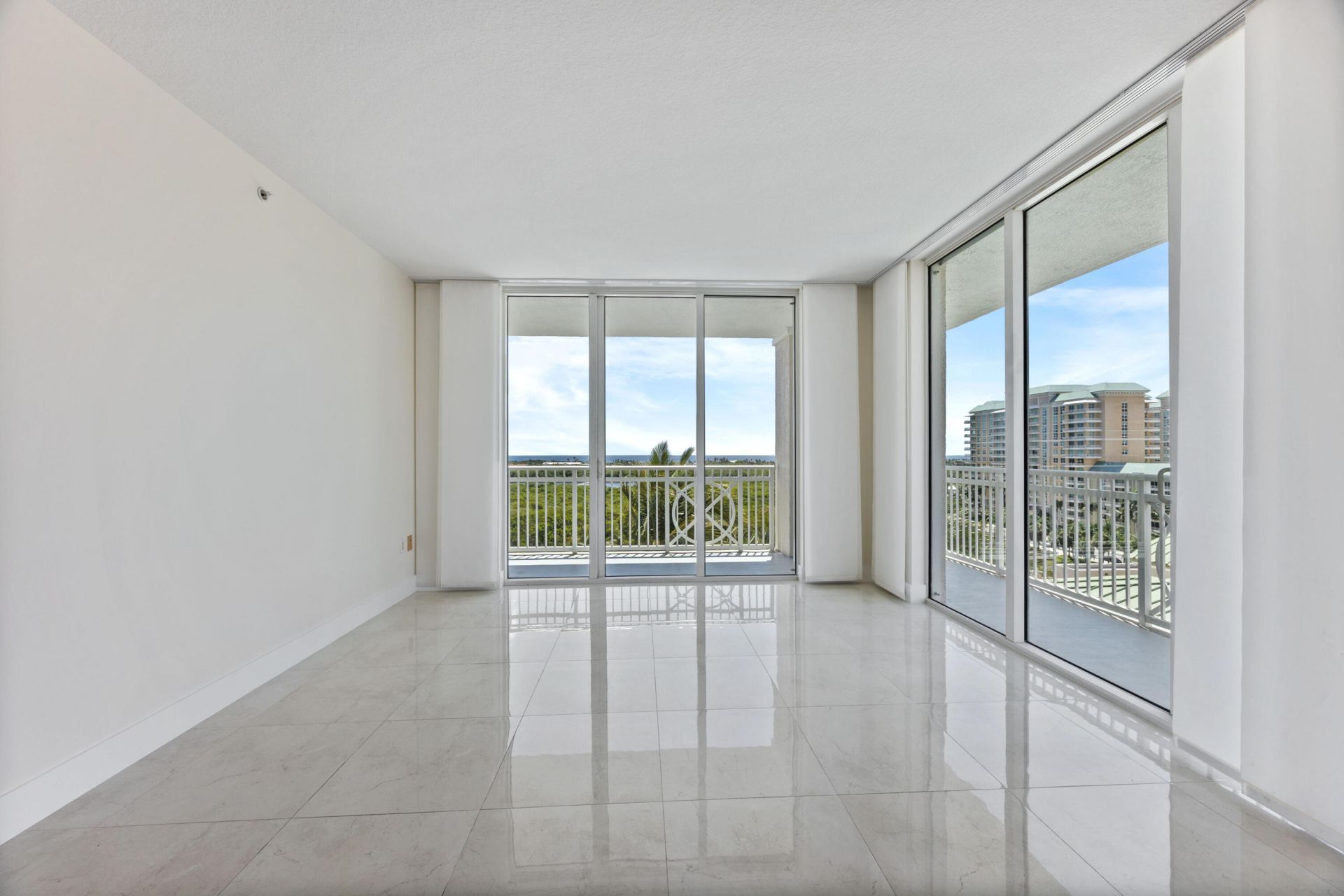450 N Federal Highway, Unit 905, Boynton Beach, FL 33435 Photo