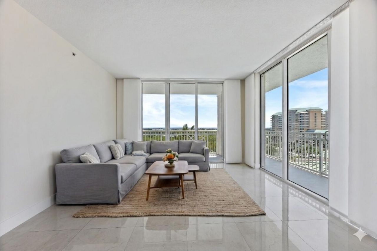 450 N Federal Highway, Unit 905, Boynton Beach, FL 33435 Photo