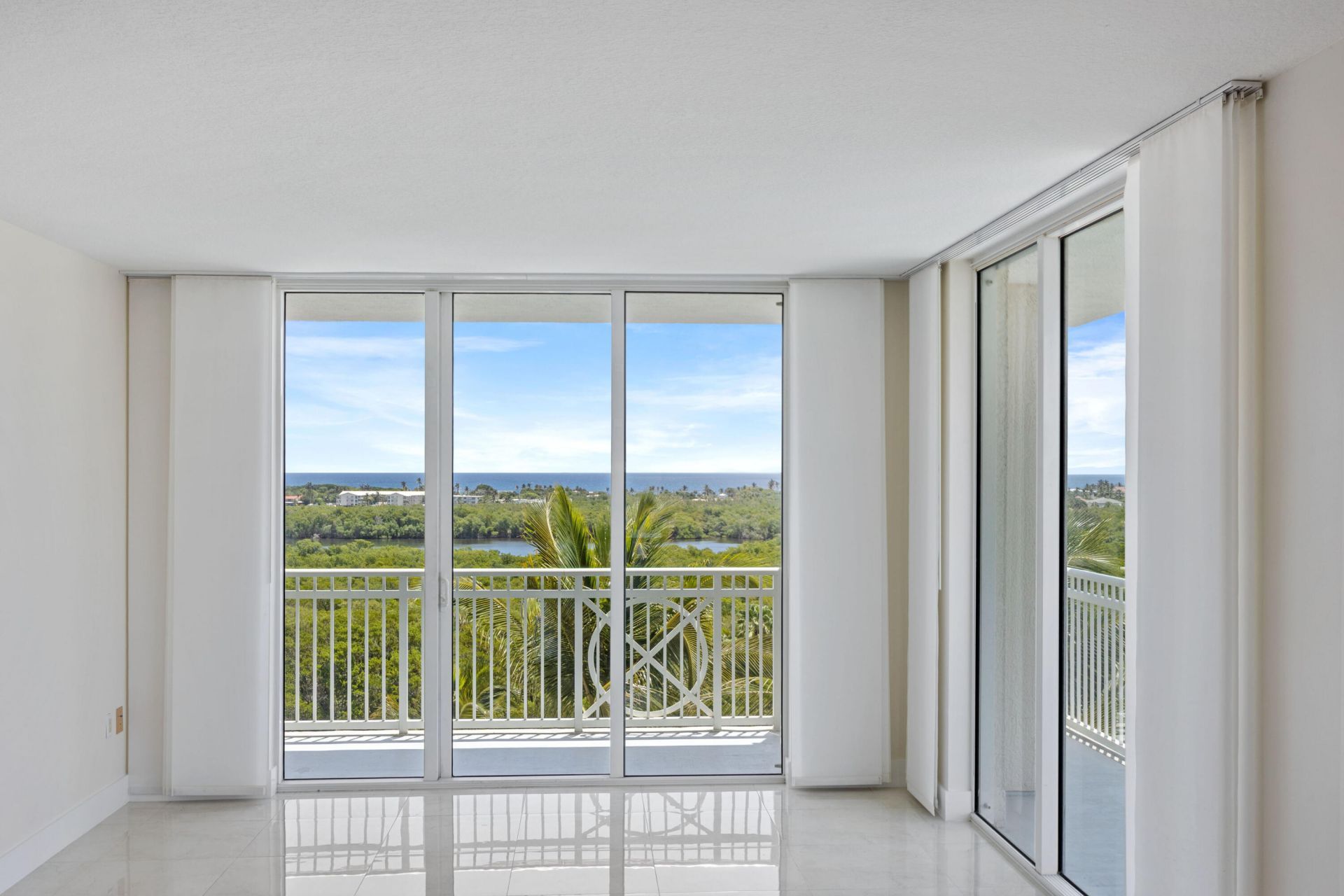 450 N Federal Highway, Unit 905, Boynton Beach, FL 33435 Photo