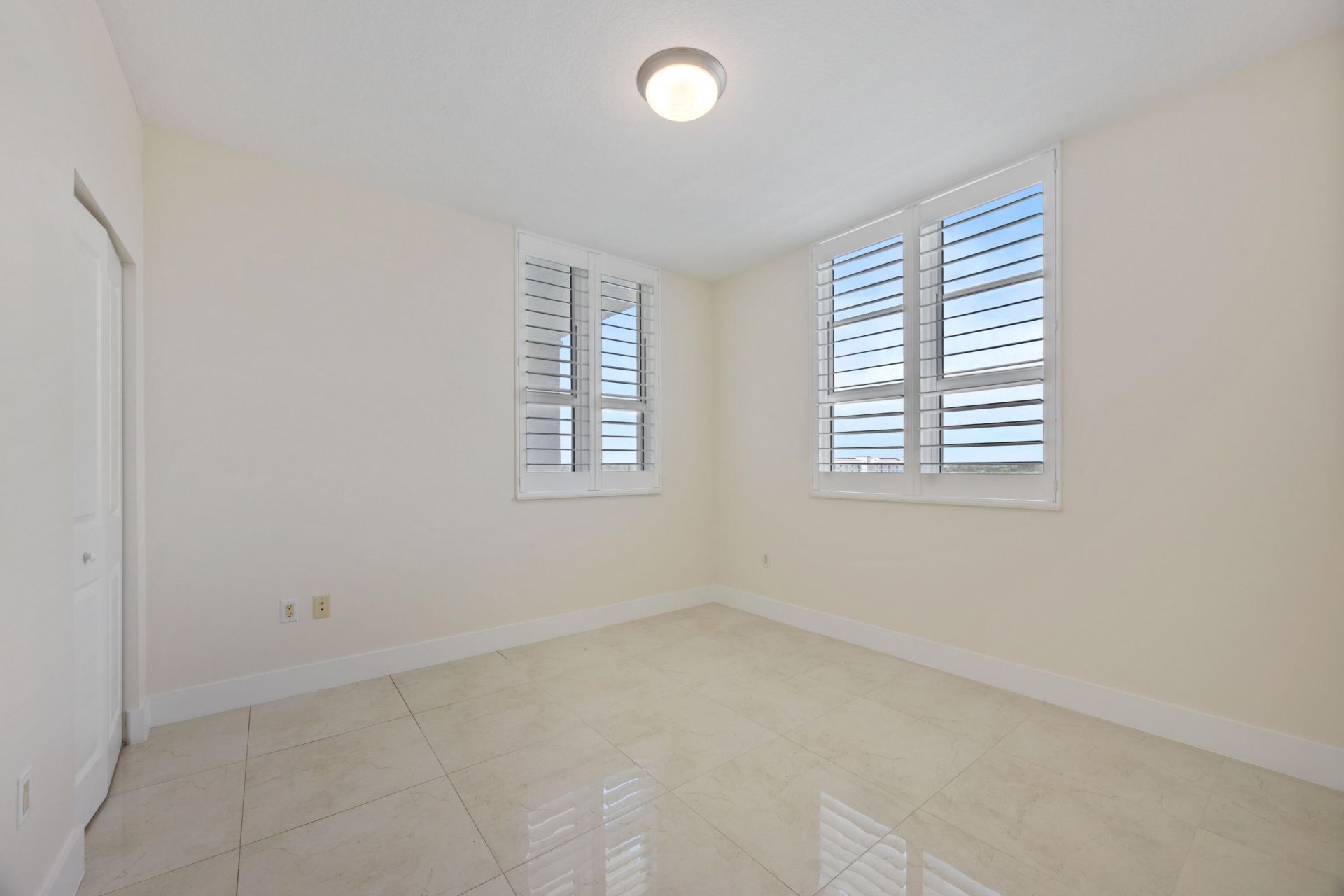 450 N Federal Highway, Unit 905, Boynton Beach, FL 33435 Photo