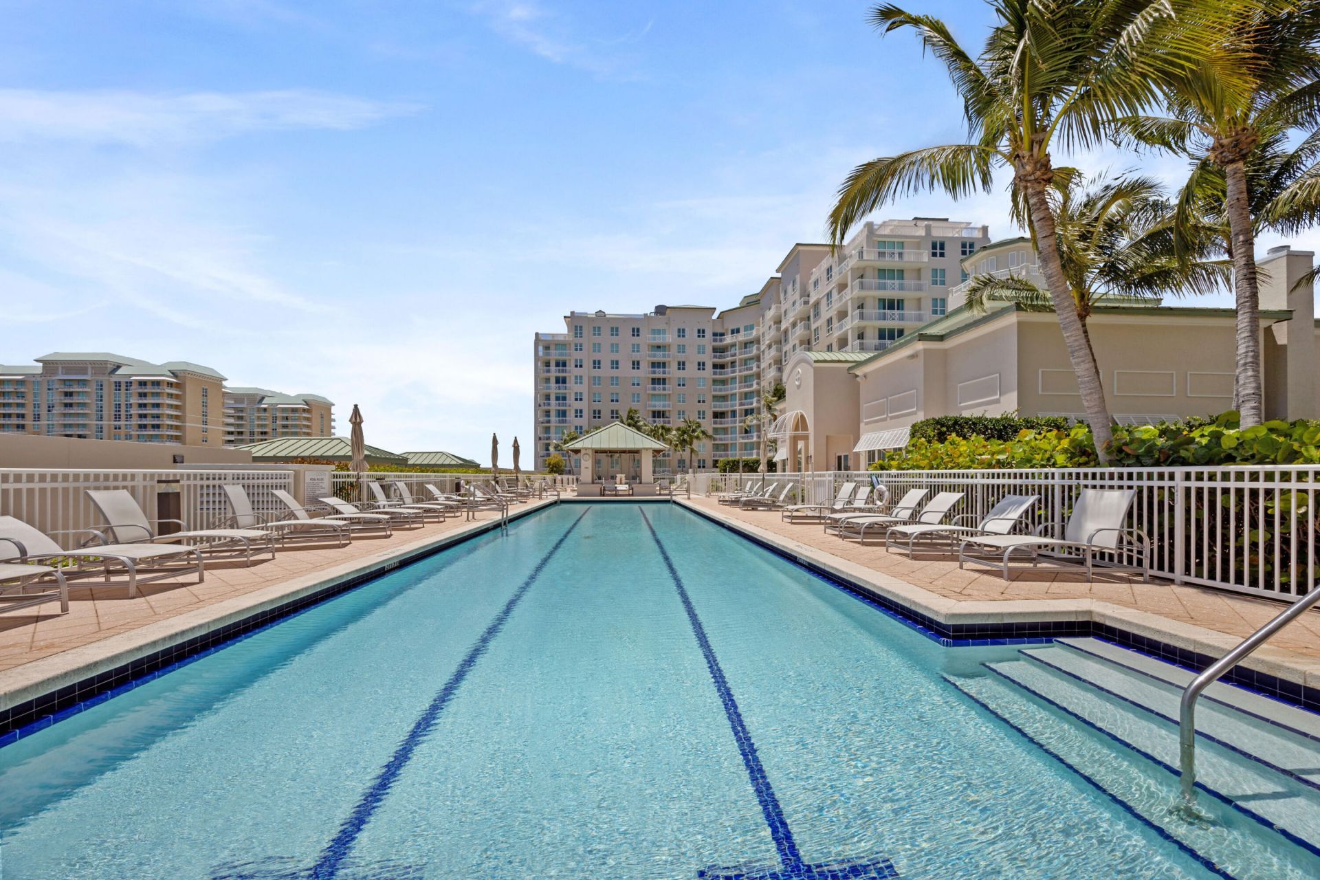 450 N Federal Highway, Unit 905, Boynton Beach, FL 33435 Photo