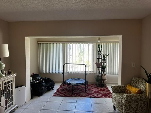 3186 Via Poinciana, Unit 306, Greenacres, FL 33467 Photo