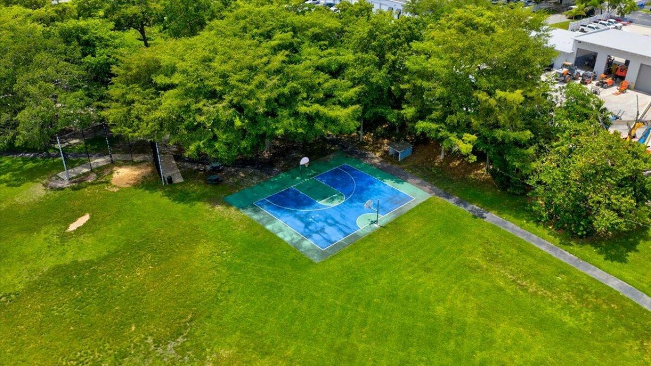2999 Oaktree Lane, Unit 343, Hollywood, FL 33021 Photo