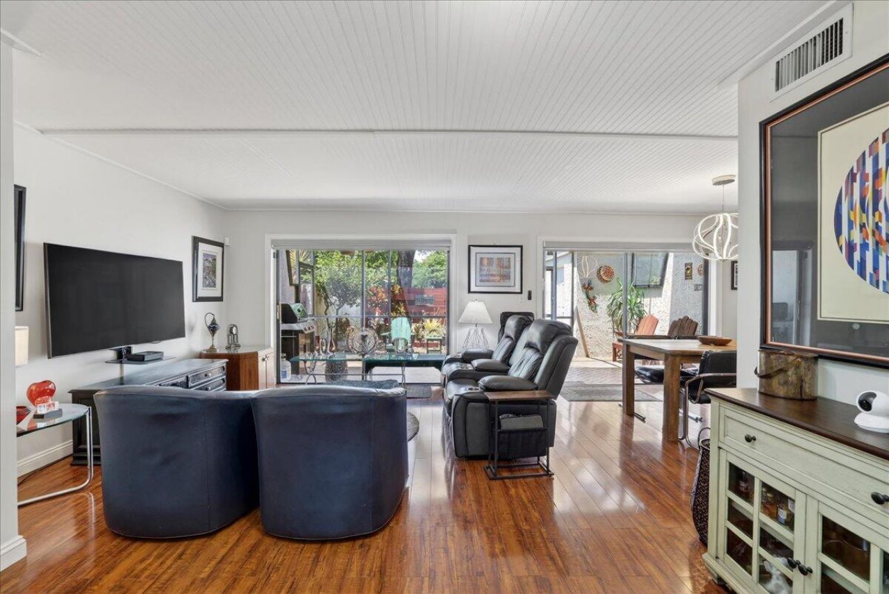 2999 Oaktree Lane, Unit 343, Hollywood, FL 33021 Photo