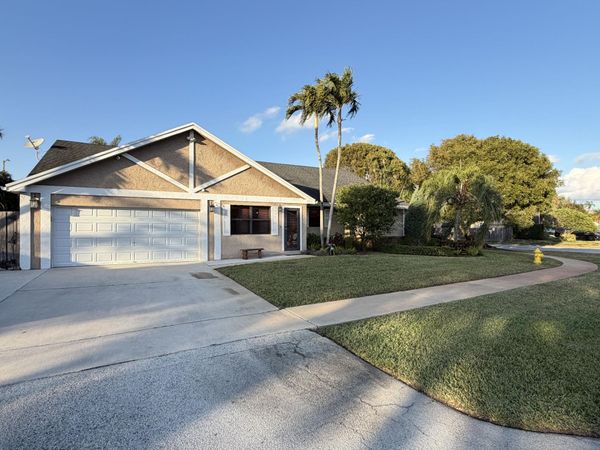 15943 W Wind Circle, Sunrise, FL 33326