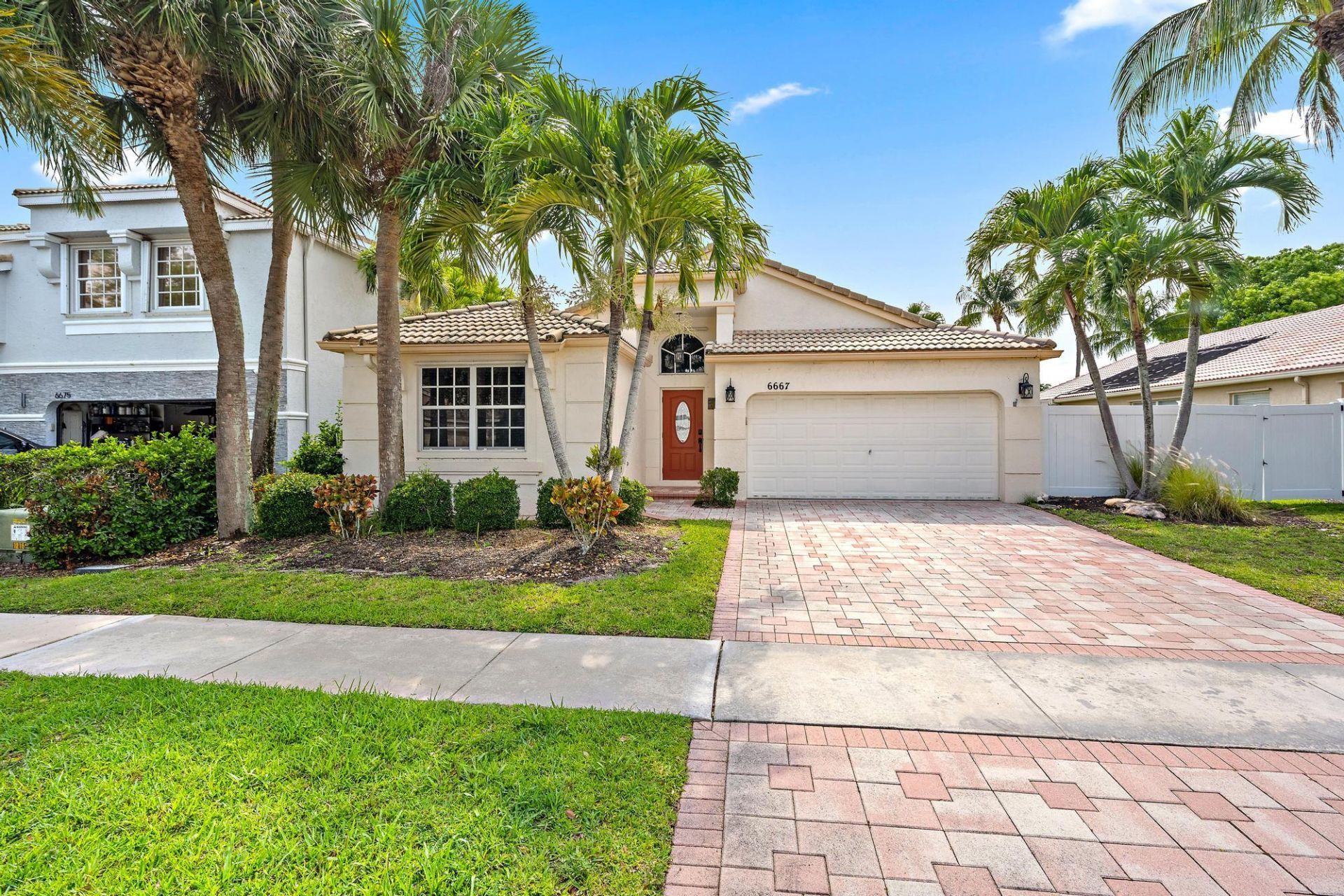 6667 Waverly Lane, Lake Worth, FL 33467 Photo