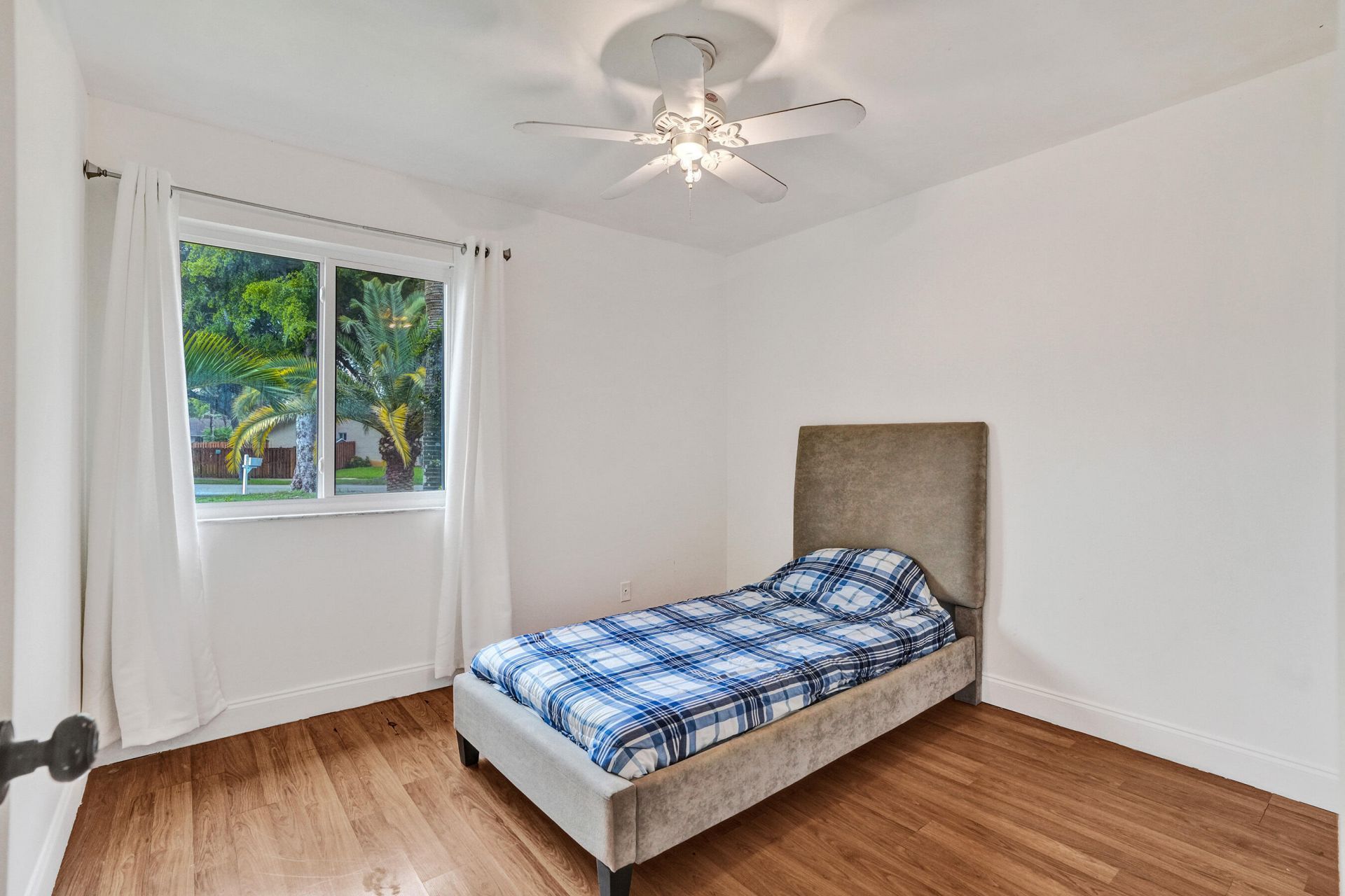 10141 SW 49th Court, Cooper City, FL 33328 Photo