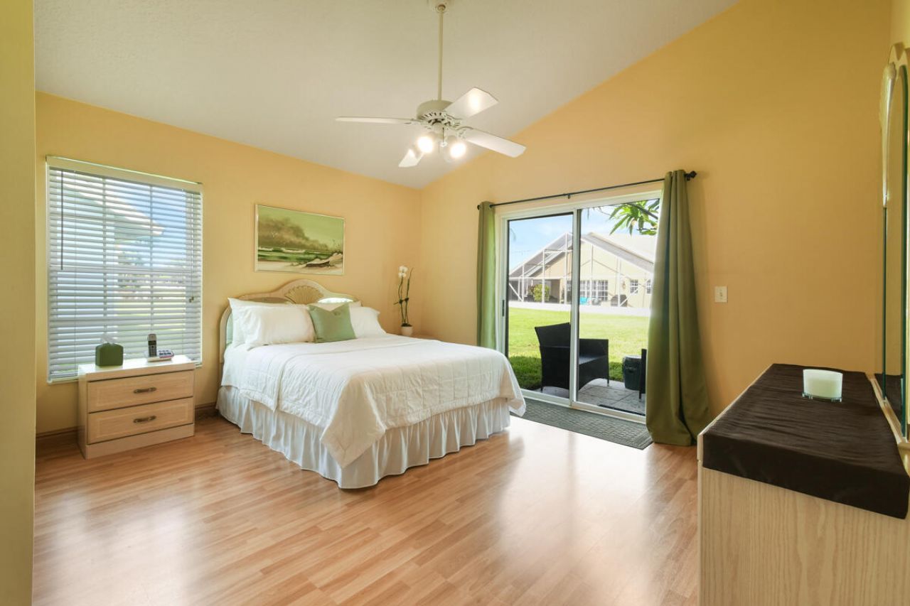 124 Adobe Circle, Jupiter, FL 33458 Photo